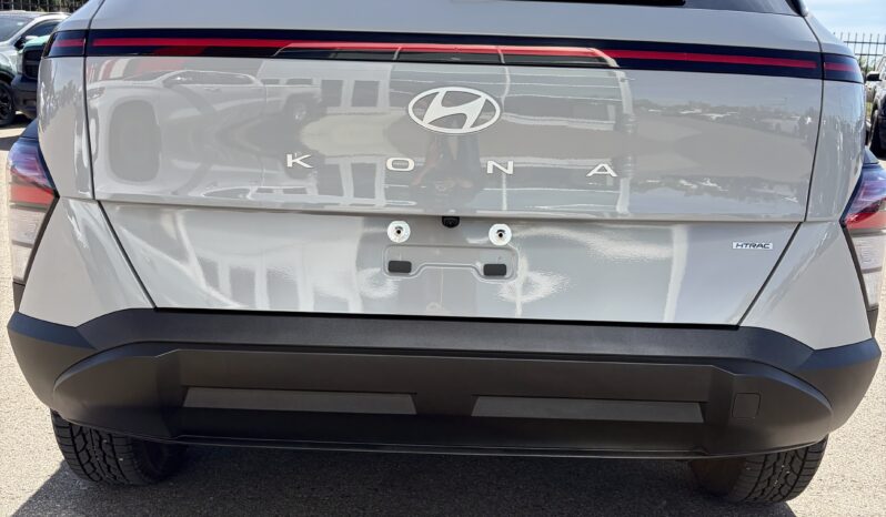 
2025 HYUNDAI KONA ESSENTIAL full									