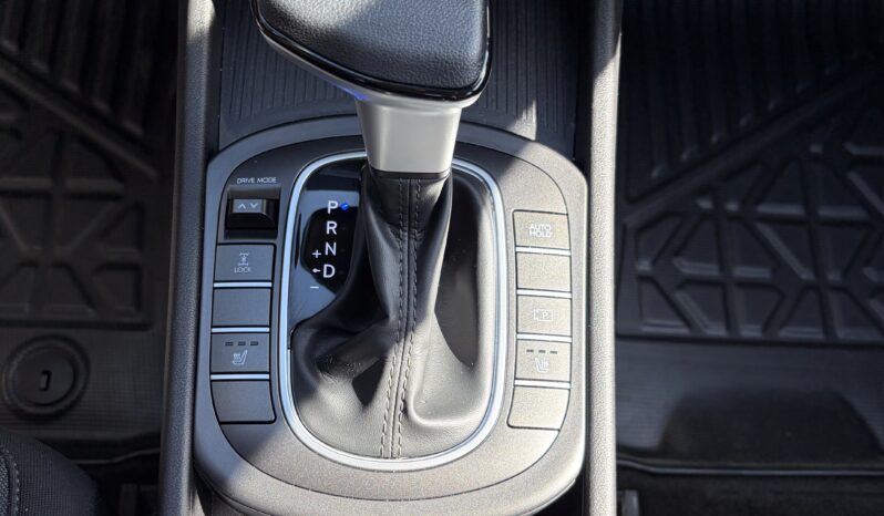 
2025 HYUNDAI KONA ESSENTIAL full									