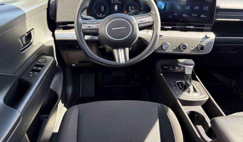 
2025 HYUNDAI KONA ESSENTIAL full									