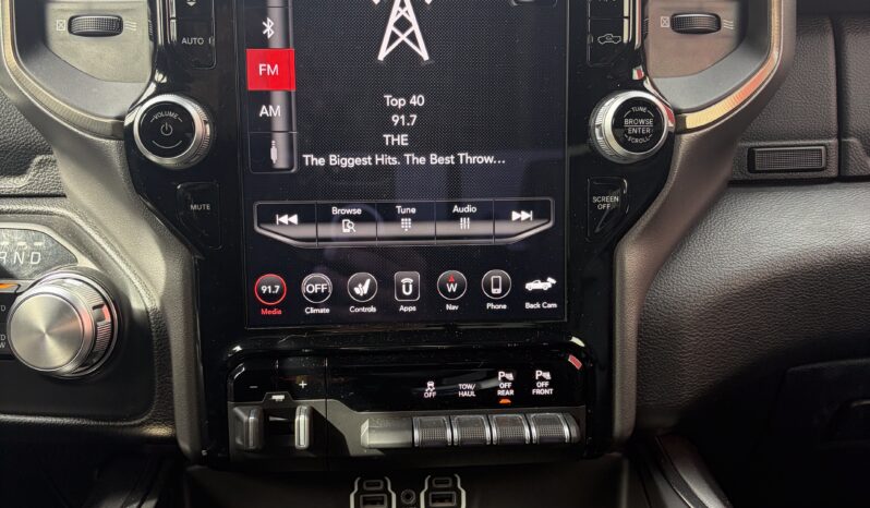 
2021 RAM 1500 SPORT full									