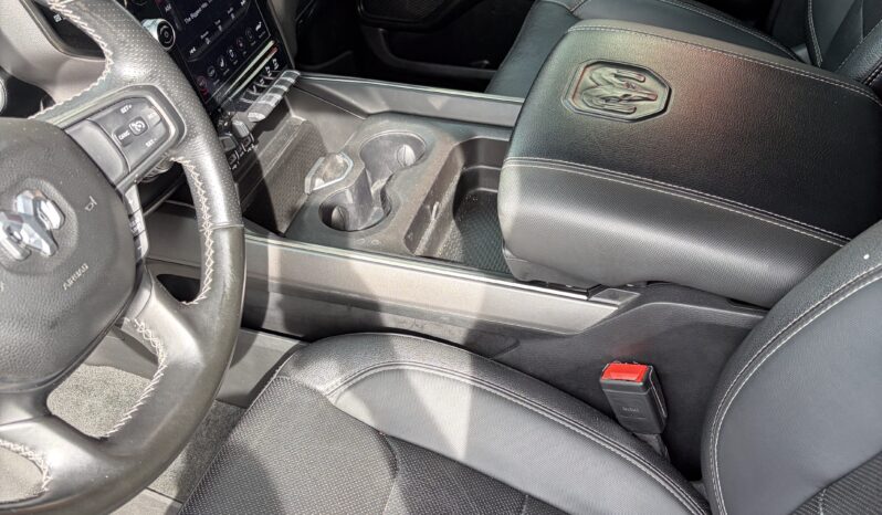 
2021 RAM 1500 SPORT full									