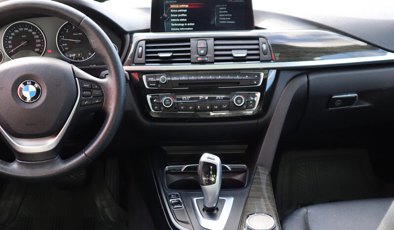 
2017 BMW 3 SERIES full									