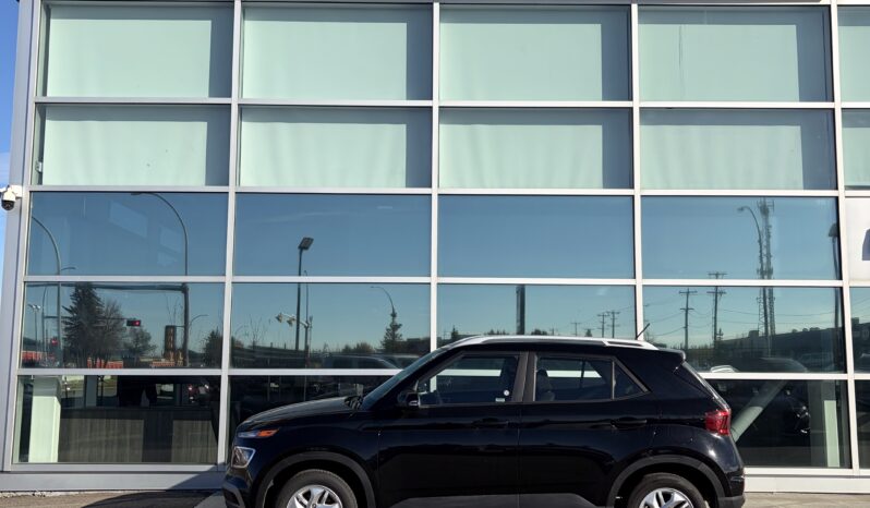 
2025 HYUNDAI VENUE PREFERRED full									