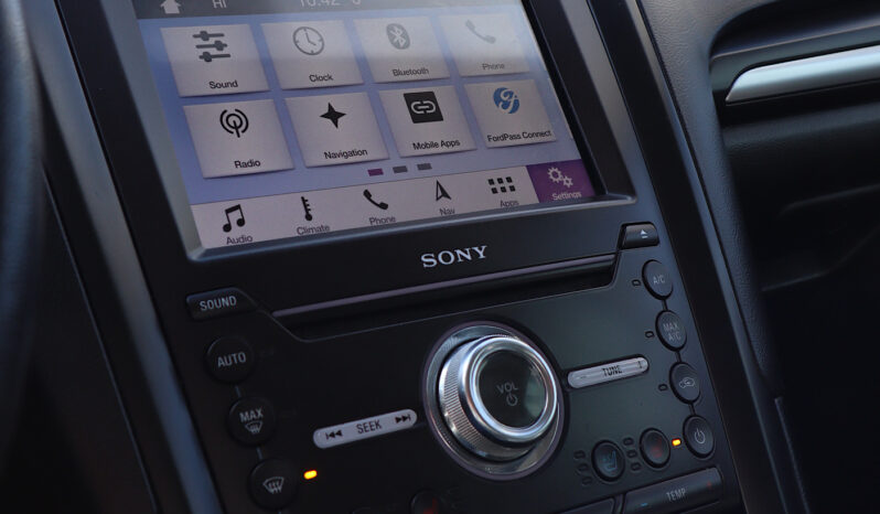 
2019 Ford Fusion Hybrid full									