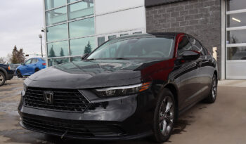 
2023 Honda Accord EX full								