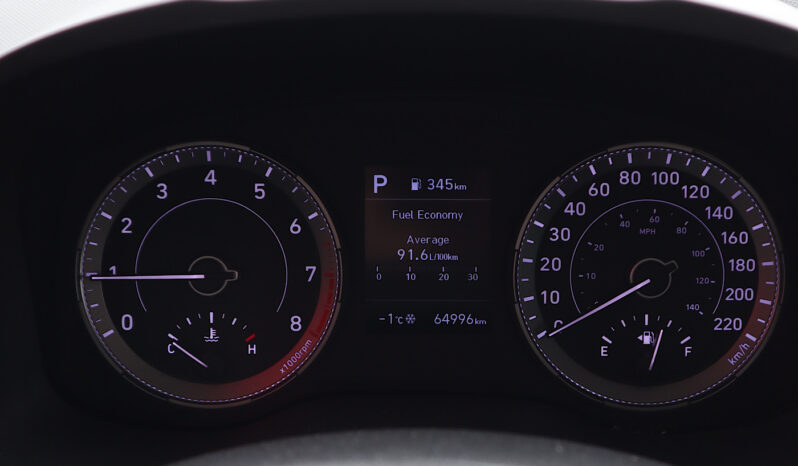 
2021 Hyundai Venue SEL full									