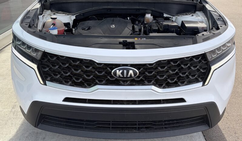 
2021 KIA SORENTO LX full									