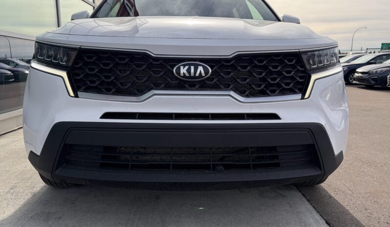 
2021 KIA SORENTO LX full									