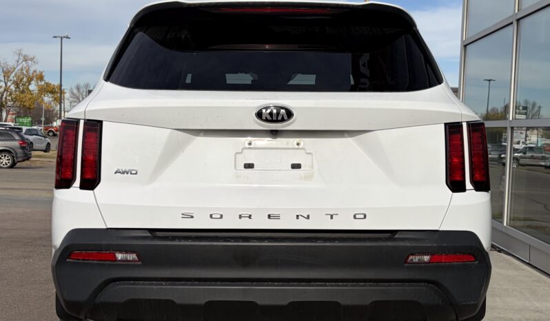 
2021 KIA SORENTO LX full									