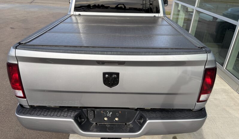 
2021 RAM 1500 SPORT full									