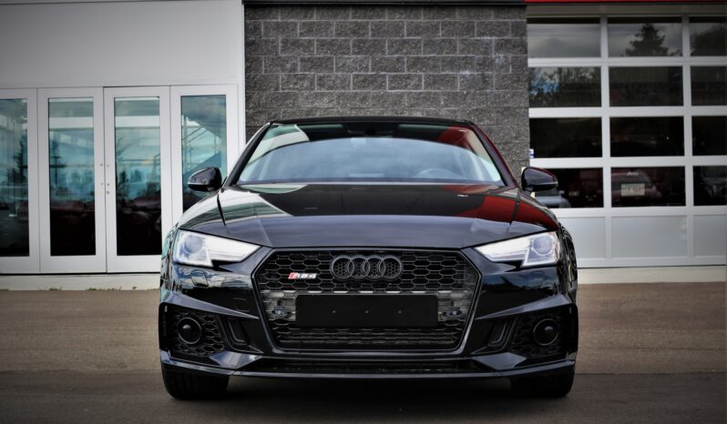 
2019 AUDI A4 QUATTRO 2.0T full									