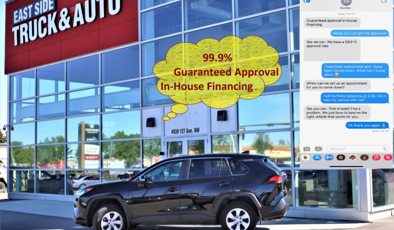 
2019 TOYOTA RAV4 LE AWD full									