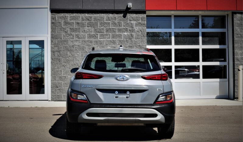 
2022 HYUNDAI KONA SEL full									