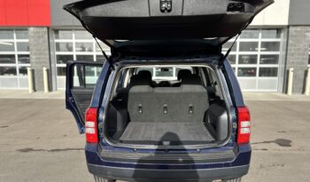 2016 Jeep Patriot Sport full