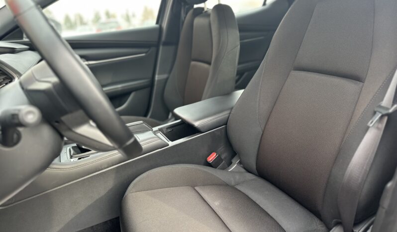 
2023 MAZDA 3 SKYACTIVG full									