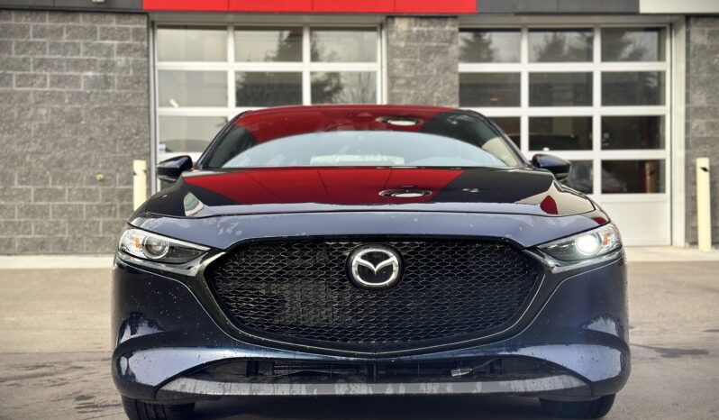 
2023 MAZDA 3 SKYACTIVG full									