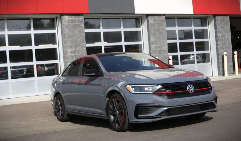 
2019 VOLKSWAGEN JETTA GLI full									