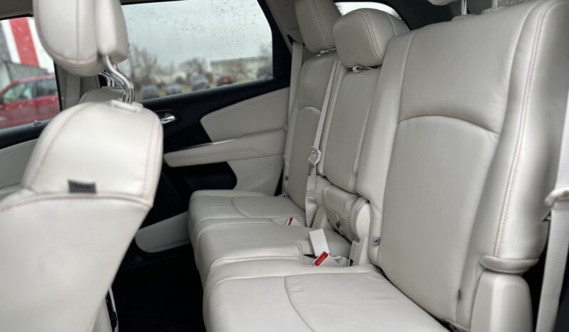 
2017 Dodge Journey GT AWD full									