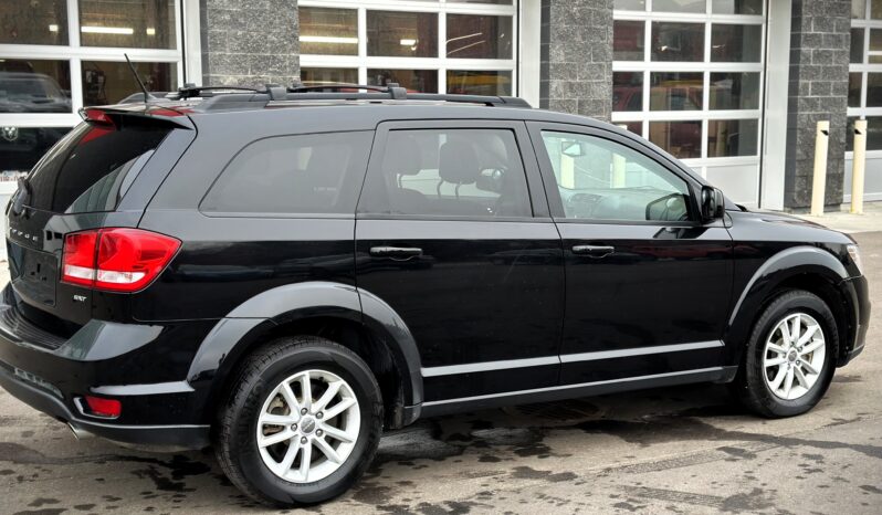 
2017 Dodge Journey SXT AWD full									