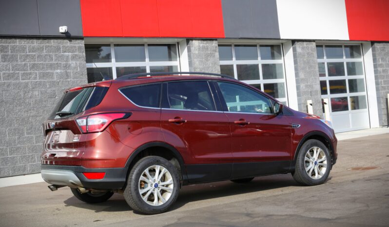 
2018 FORD ESCAPE SEL full									