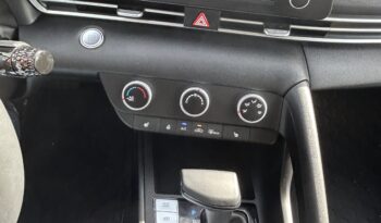 2025 HYUNDAI ELANTRA PREFERRED full