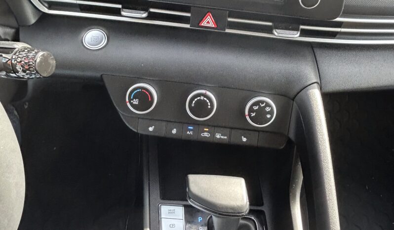 
2025 HYUNDAI ELANTRA PREFERRED full									