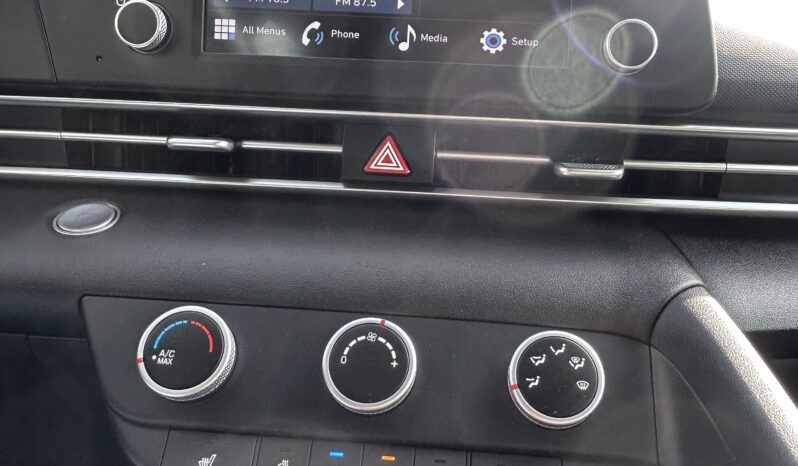
2025 HYUNDAI ELANTRA PREFERRED full									