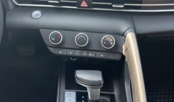 2025 HYUNDAI ELANTRA PREFERRED full
