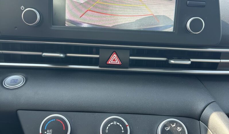 
2025 HYUNDAI ELANTRA PREFERRED full									
