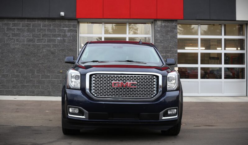 
2017 GMC YUKON DENALI full									
