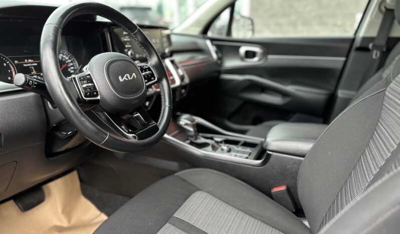 
2022 KIA SORENTO LX full									