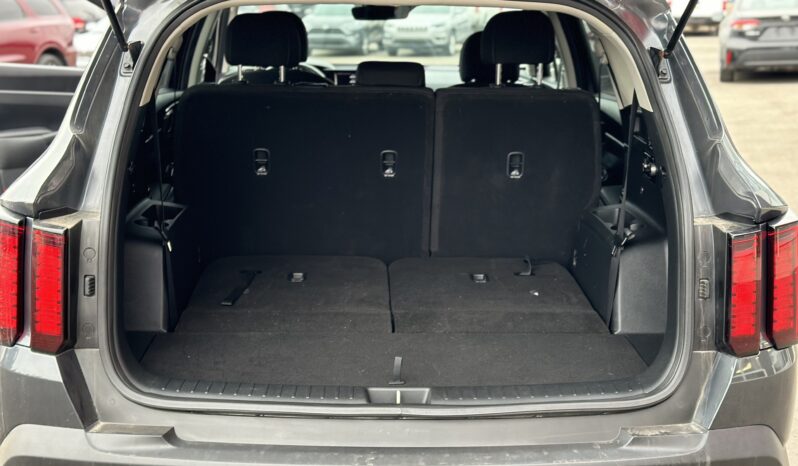 
2022 KIA SORENTO LX full									