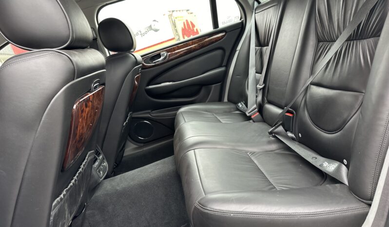 
2007 JAGUAR VANDEN PLAS full									