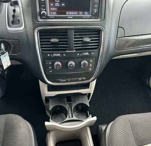 
2020 DODGE GRAND CARAVAN SE full									