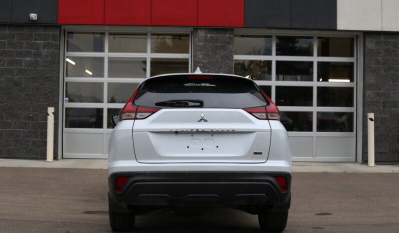 
2023 MITSUBISHI ECLIPSE CROSS ES full									