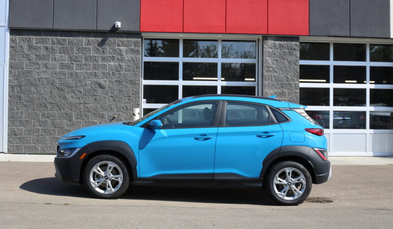 
2022 HYUNDAI KONA full									