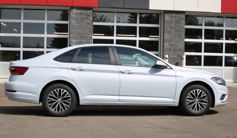 
2019 VOLKSWAGEN JETTA full									