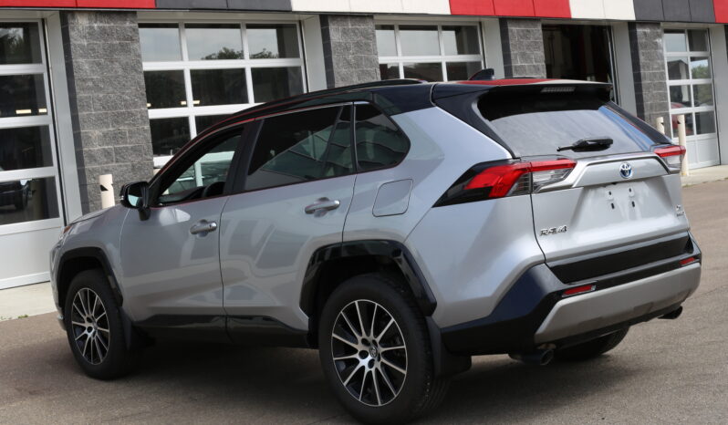 
2022 TOYOTA RAV-4 HYBRID full									