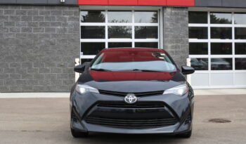 
2018 TOYOTA COROLLA full								