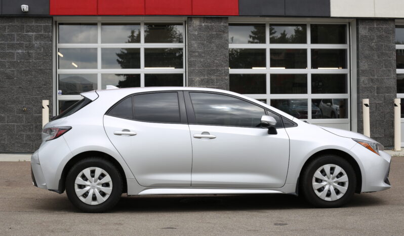 
2021 TOYOTA COROLLA HATCHBACK full									