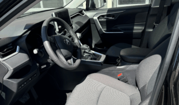 
2024 TOYOTA RAV4 XLE full								