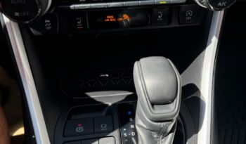 
2024 TOYOTA RAV4 XLE full								