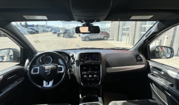 
2019 Dodge Grand Caravan SXT full								