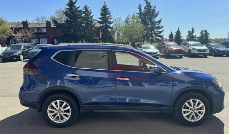 
2019 NISSAN ROGUE SV AWD full									