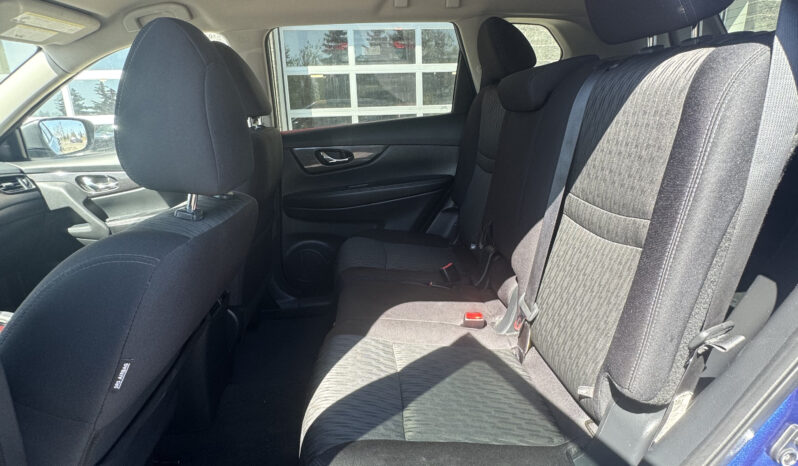 
2019 NISSAN ROGUE SV AWD full									