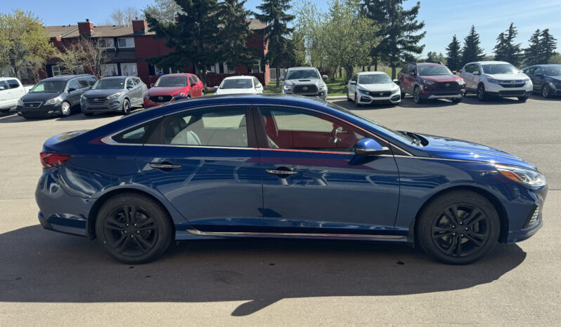 
2018 HYUNDAI SONATA SEL full									