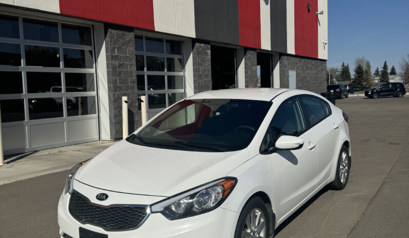
2016 KIA FORTE LX full									