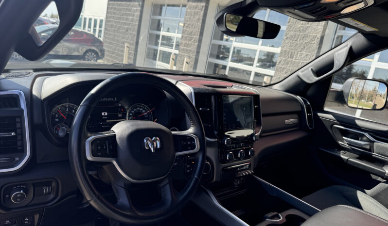 
2022 RAM 1500 BIG-HORN full									