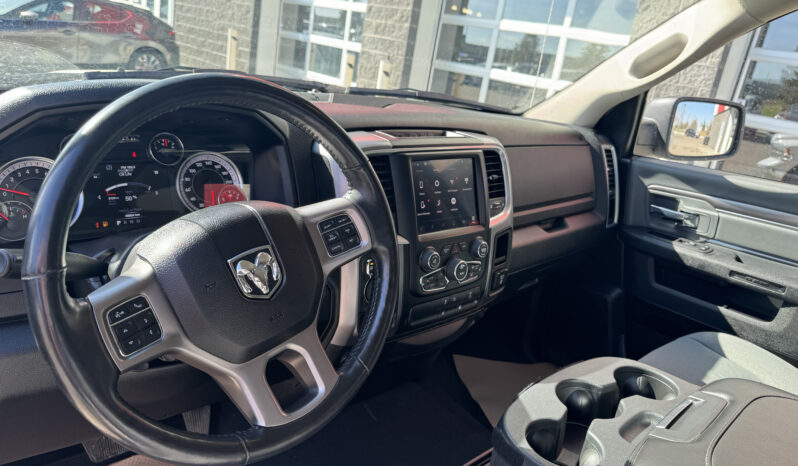 
2022 RAM 1500 CLASSIC SLT full									