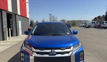 
2024 MITSUBISHI RVR SE full								